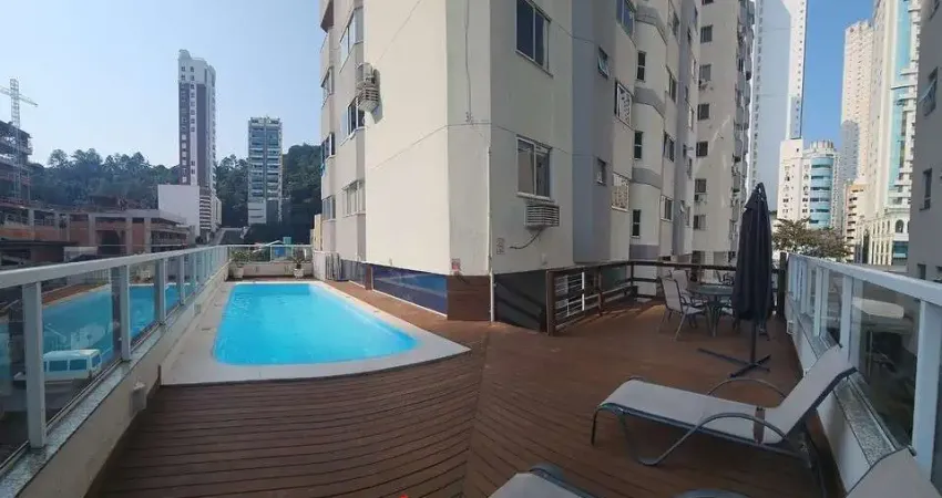 1 SUÍTE + 1 DORM 300 METROS DO MAR COM PISCINA