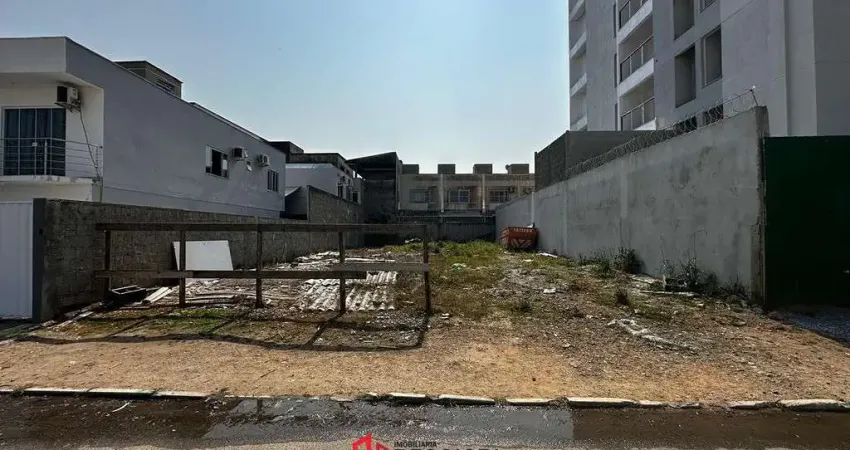 TERRENO C/ 300M² SENDO 12X15 NO TABULEIRO CAMBORIÚ