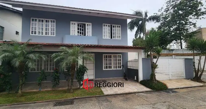 Casa em condomínio fechado com 3 quartos à venda no Centro, Balneário Camboriú 