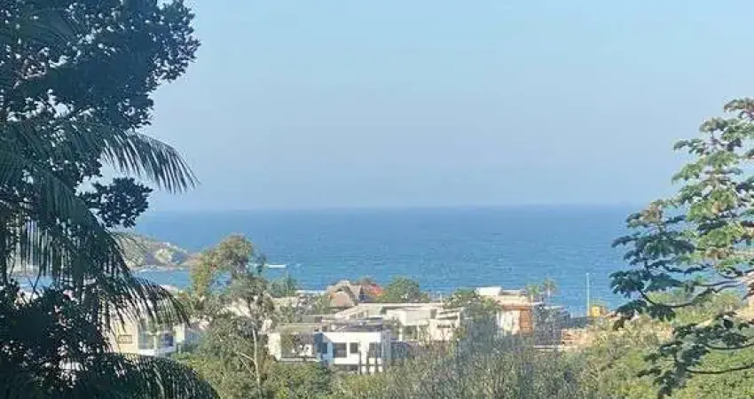 Terreno à venda na Praia do Estaleiro, Balneário Camboriú 