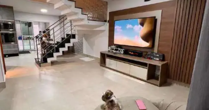 Casa Sobrado Novo à Venda de Porteira Fechada na Vila Gonçalves - São Bernardo do Campo SP