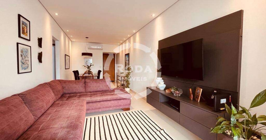 Apartamento próximo da praia a venda em Santos, localizado no bairro da Pompéia.