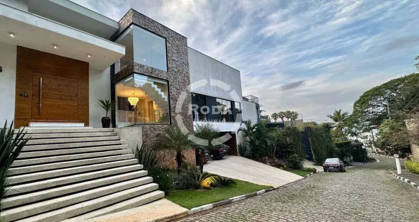 Casa de alto padrão em condomínio fechado a venda em Santos, localizada no bairro Santa Terezinha.