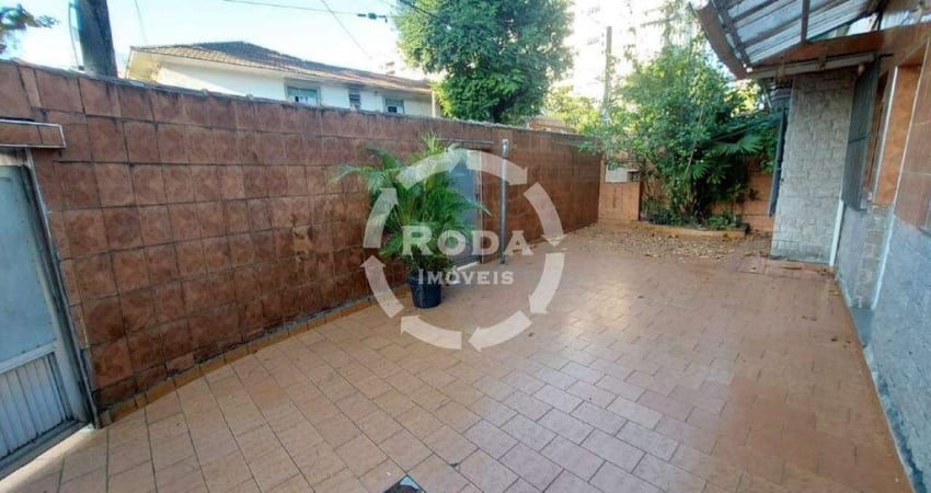 Casa sobreposta baixa à venda Ponta da Praia em Santos SP