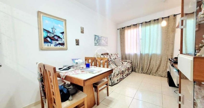 Casa Duplex em Villagio no Macuco, Santos/SP – 3 Dormitórios, Churrasqueira e Sem Condomínio