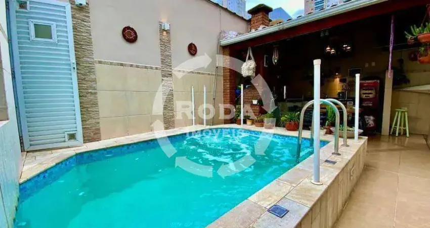 Casa com lazer à venda na Ponta da Praia!!!