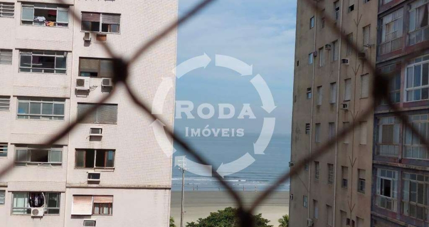 Sala Living porteira fechada na quadra da praia no Boqueirão – Santos