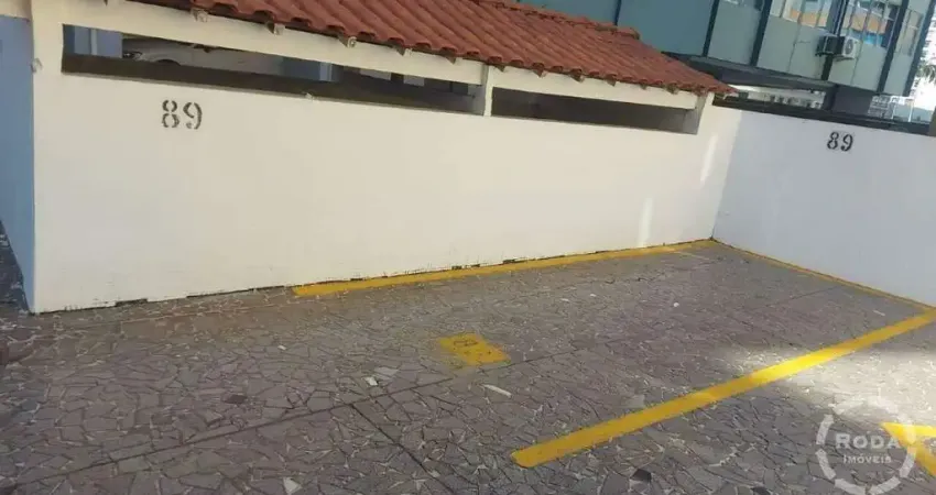 VENDE-SE GARAGENS FECHADAS E DEMARCADAS NO CORAÇÃO DO GONZAGA