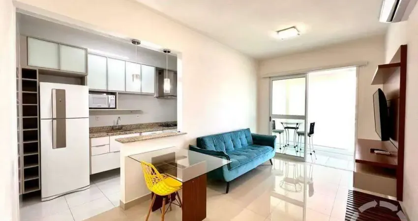 Apartamento 1 Dormitório, 1 Suíte, Andar Alto, na Quadra da Praia no José Menino - PORTEIRA FECHADA.
