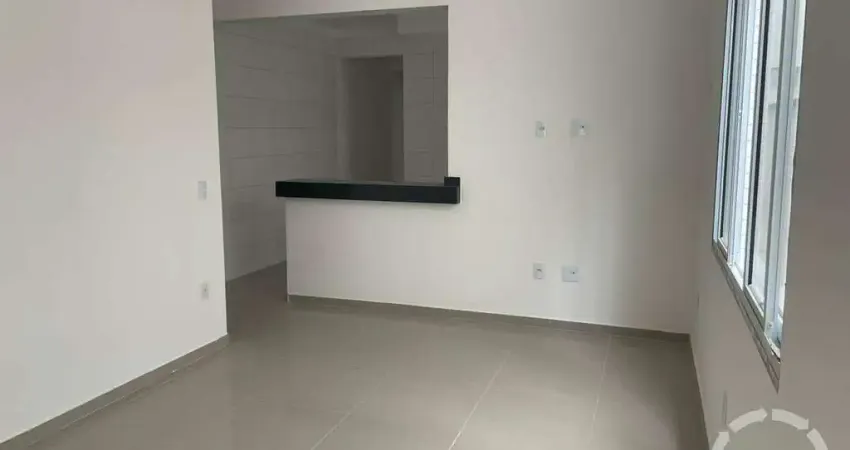 Casa à venda em Embaré, Santos - 3 suítes, 2 vagas | Financiamento aceito