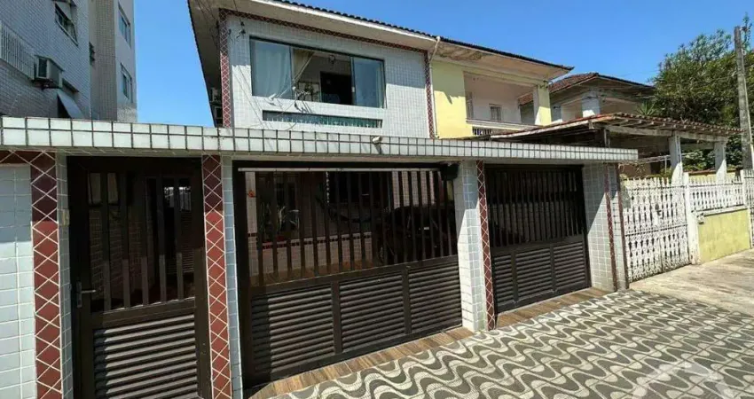 Casa com 3 quartos à venda na Rua Marechal Hermes, --, Boqueirão, Santos