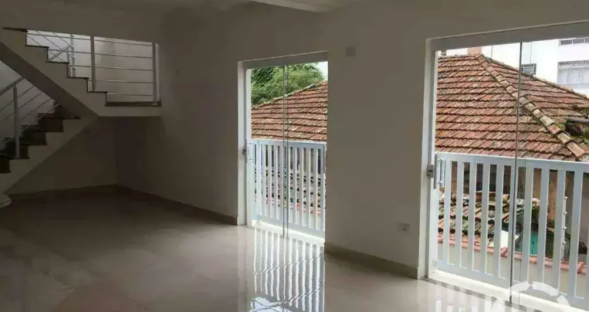 Casa com 3 quartos para alugar na Rua Nabuco de Araújo, --, Aparecida, Santos