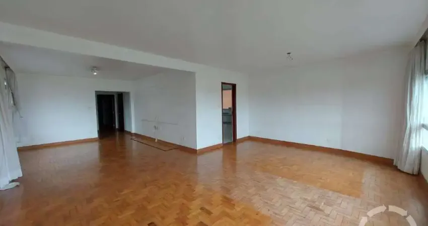 Apartamento à venda no boqueirão frente ao mar, com 3 suítes, dependência de serviço, com portaria 24 horas.