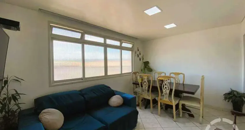 Apartamento | 3 dormitórios | 1 vaga fechada à venda na ponta da praia!