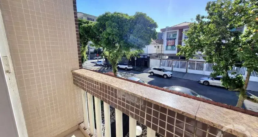 Apartamento 3 dormitórios de frente com sacada , primeiro andar à venda no marapé, santos/sp