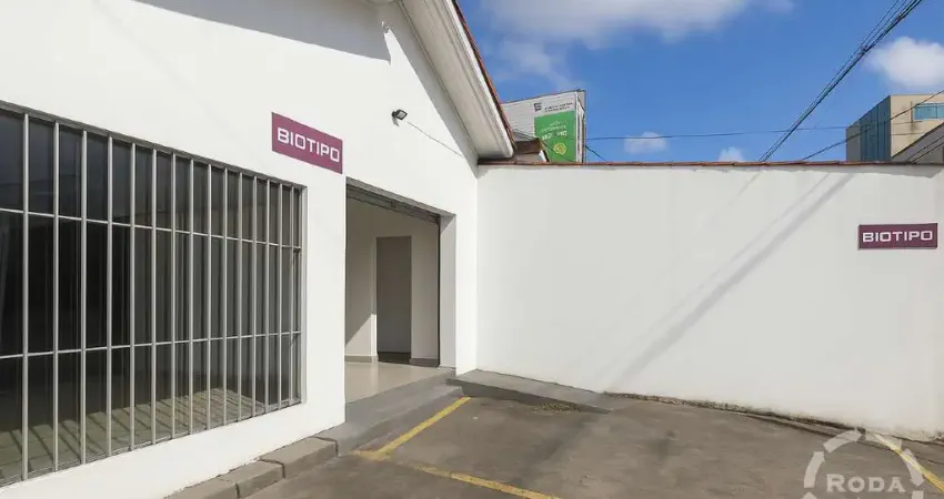 Loja com edícula – 128 m² – 2 vagas – excelente oportunidade a venda na ponta da praia-santos. s.p