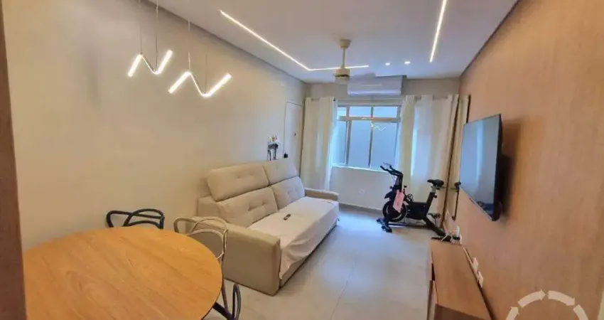 Apartamento 2 dormitórios de frente, 1º andar, totalmente reformado, a venda no Campo Grande- Santos-S.P.