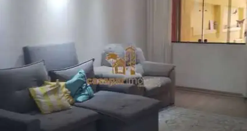 Sobrado à Venda com Edicula, 156m² e 4 Quartos no Olímpico