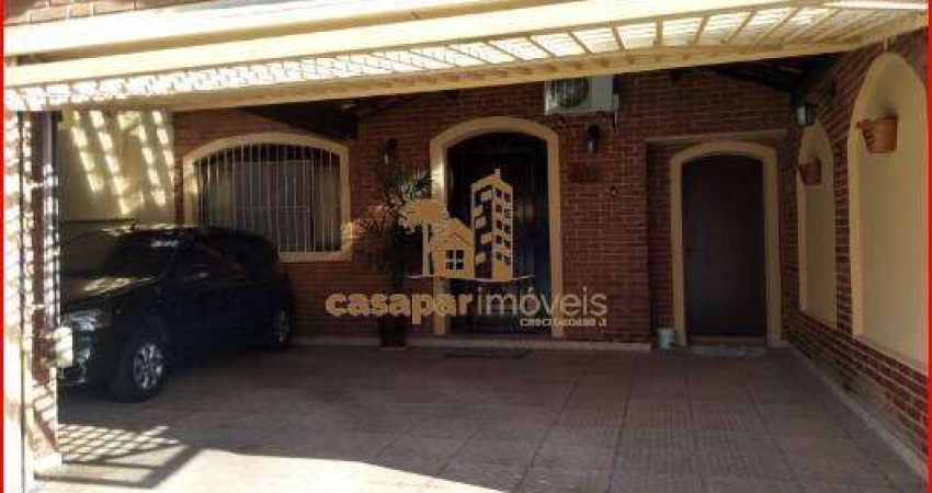 Casa 3 dormitórios, 250 metros Bairro Mauá São Caetano do Sul
