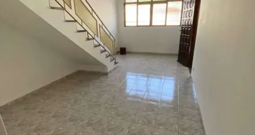 Sobrado para locação com 3 dormitórios no cerâmica, excelente localização