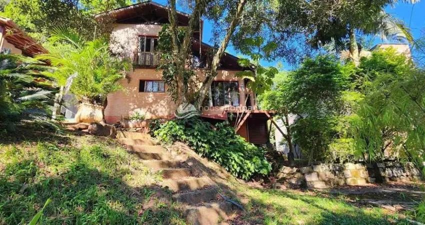 Casa padrão à Venda, Rio Tavares, Florianópolis, SC