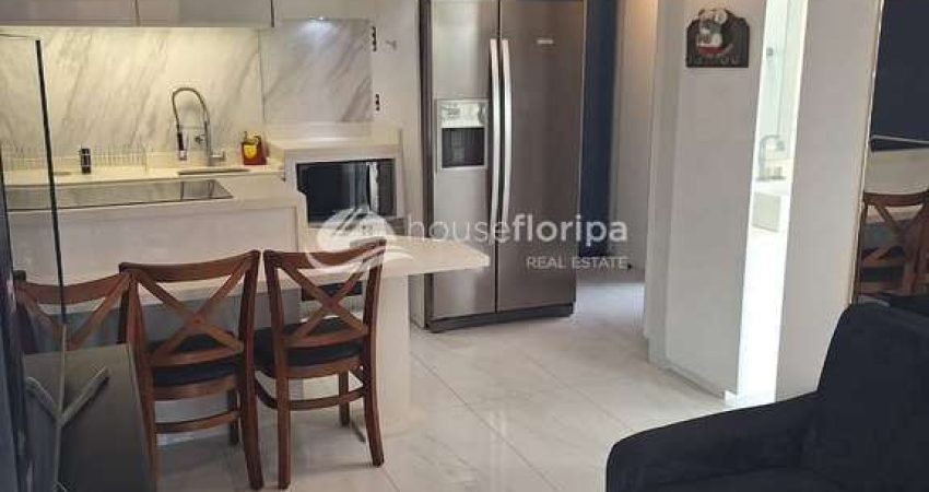 Cobertura / Penthouse com 2 Dormitórios, 2 Vagas, Hidromassagem, Face Norte, à Venda, Jurerê Intern