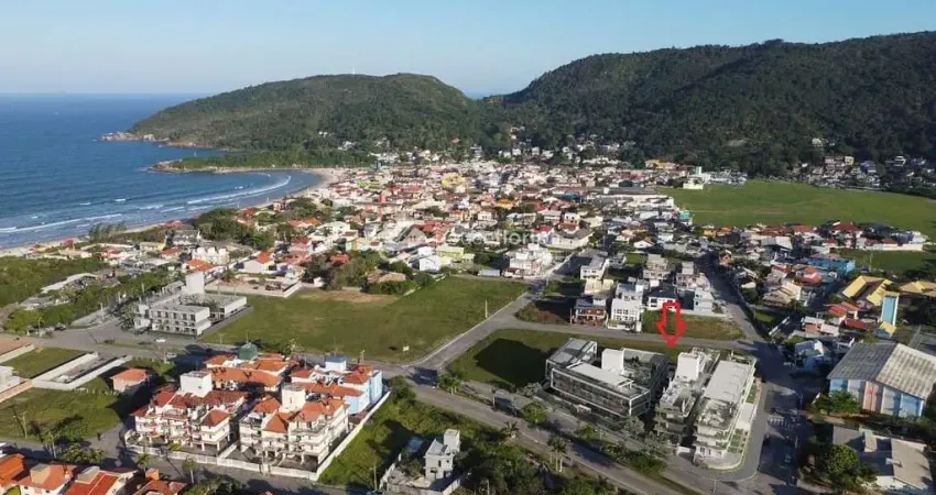 Studio à venda, em ótima localização na Barra da Lagoa, pertinho da praia,  Florianópolis, SC