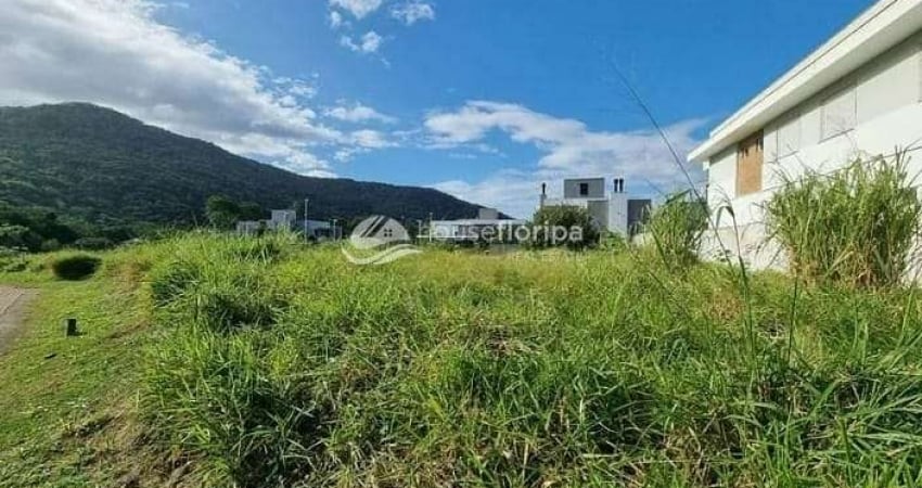 Marina Philippi -  Belo terreno em ótima localização à venda, Lagoa da Conceição, Florianópolis, SC