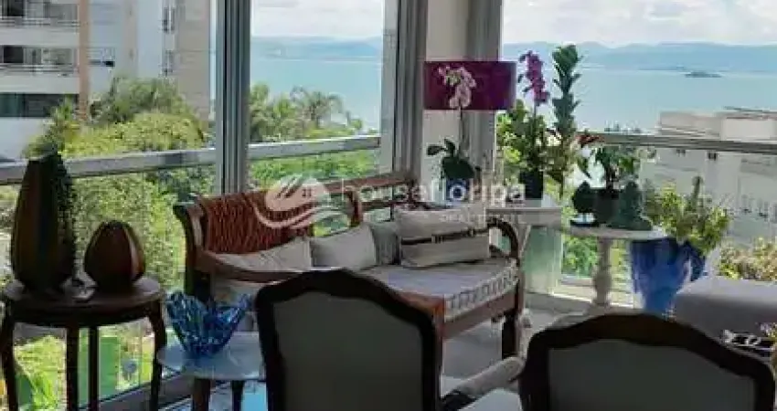 Apartamento de alto padrão com vista mar à venda, com 3 suítes e 237m2, em João Paulo, Florianópoli