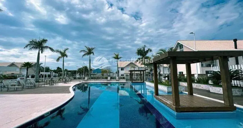 Casa com 2 suítes a 6 minutos a pé da praia em condomínio clube à venda, morro das pedras, florian