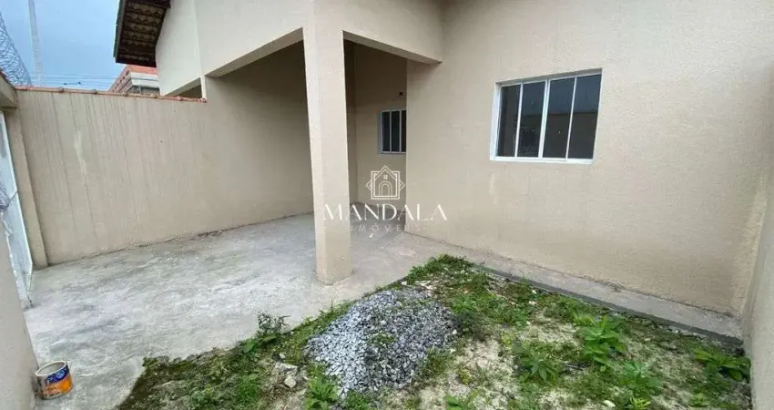 Casa à Venda em Chácara Vista Linda, Bertioga - SP
