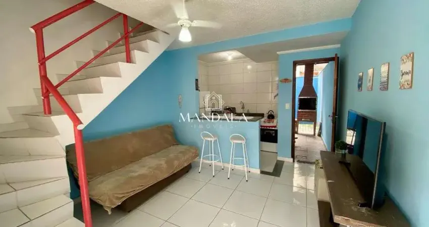 Village em Vicente de Carvalho, por apenas R$ 260.000,00