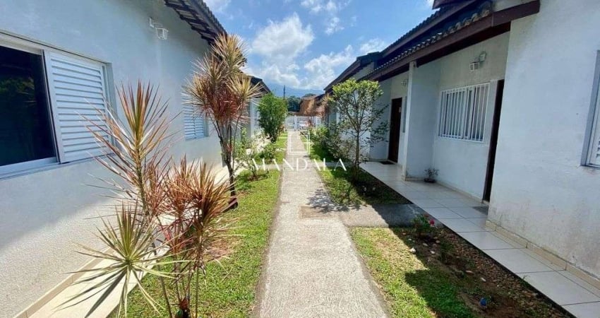 Village com 2 dormitórios à venda, 55 m² por R$ 440.000,00 – Bertioga/SP