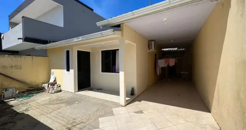 Casa com 3 quartos à venda na Rua das Bromélias, 34, Serraria, São José