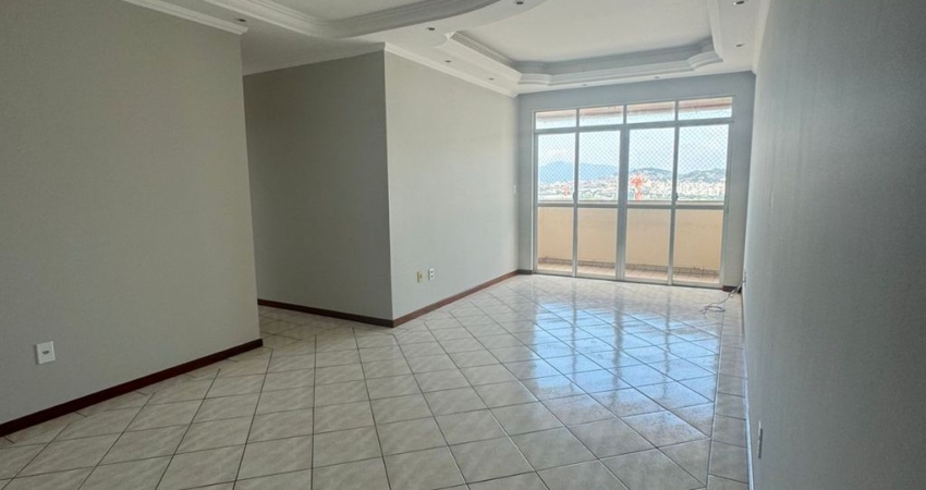 Apartamento com 3 quartos à venda na Avenida Brigadeiro da Silva Paes, 150, Campinas, São José