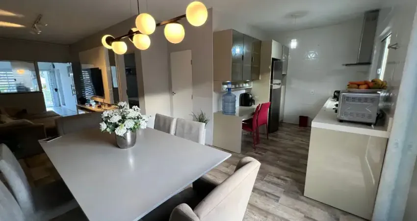 Casa com 2 quartos à venda na Servidão Maura da Silva Homem, 02, Praia de Fora, Palhoça