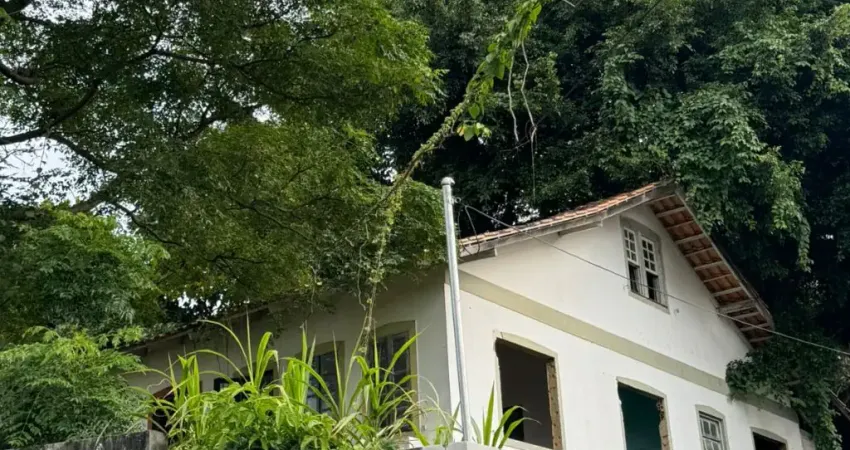 Casa com 3 quartos à venda na Rua Padre Osmar Muller, 239, Itaguaçu, Florianópolis