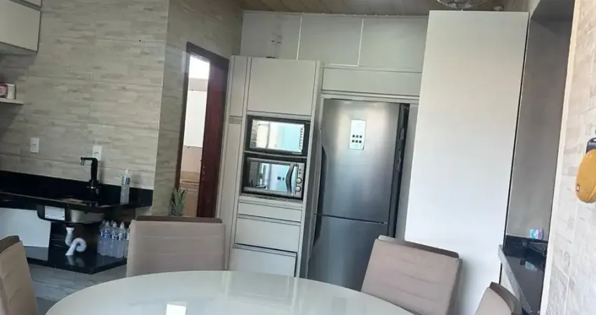 Casa com 3 quartos à venda na Rua Armando Martins Schnorrenberger, 85, Forquilhas, São José