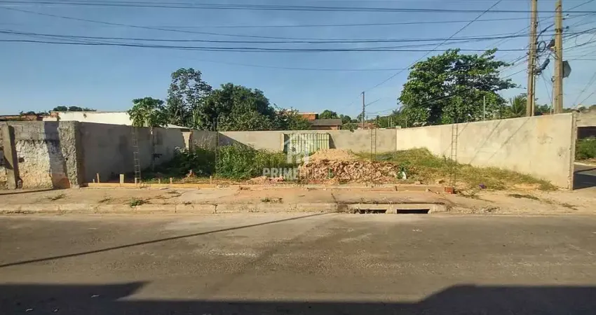 Terreno à venda na Avenida dos Girassóis, Jardim Maringá, Várzea Grande