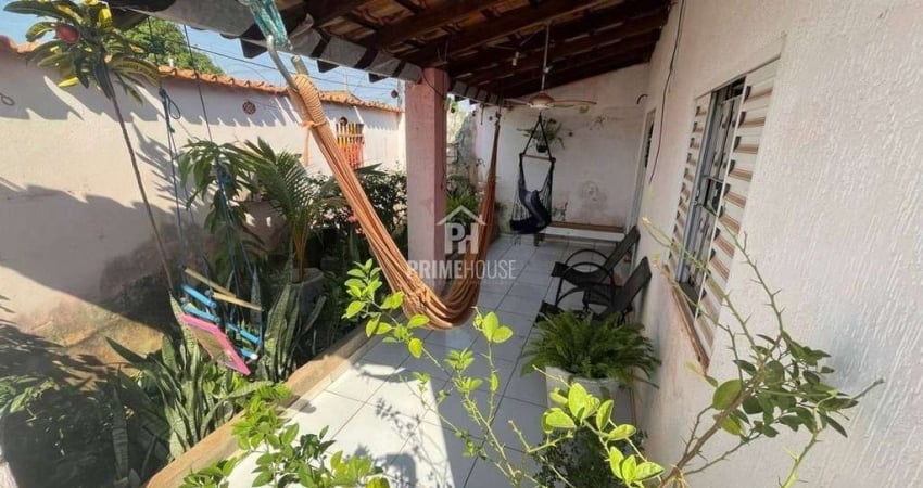 CASA COM 4 DORMITÓRIOS  à Venda Por R$ 130.000,00 - São Francisco - Cuiabá/mt