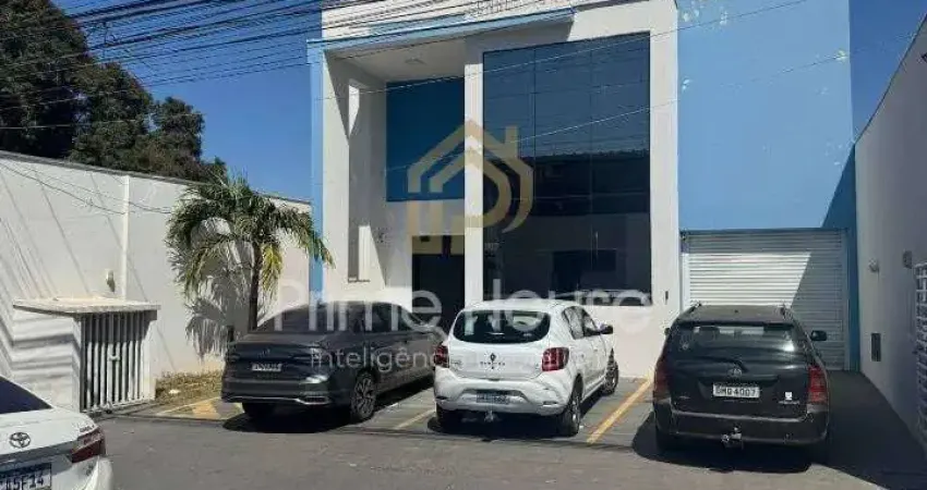 Casa comercial com 4 salas à venda no Centro Sul, Cuiabá