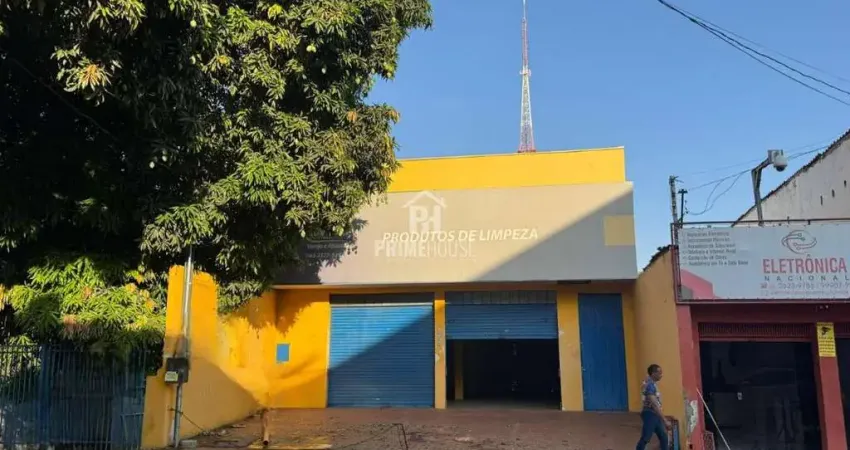 Casa comercial à venda na Avenida Marechal Deodoro, Araés, Cuiabá