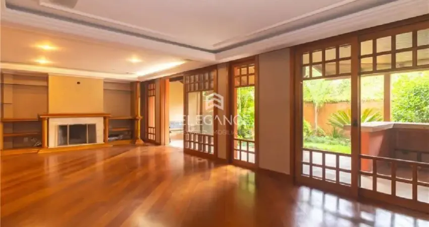 Elegance imóvel vende casa em condomínio desocupada com 4 dormitórios 3 suítes 2 vagas box garagem Três Figueiras Porto Alegre.