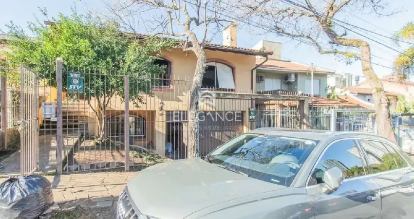 Casa à venda em porto alegre-rs, boa vista: 4 quartos, 1 suíte, 6 banheiros, 4 vagas de garagem, 300m² de área. imperdível!