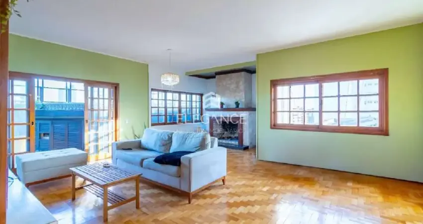 Linda cobertura de 4 quartos, 2 suítes e 8 banheiros no bairro santana, porto alegre-rs! 211,46 m2 e 3 vagas de garagem. elegance imóveis