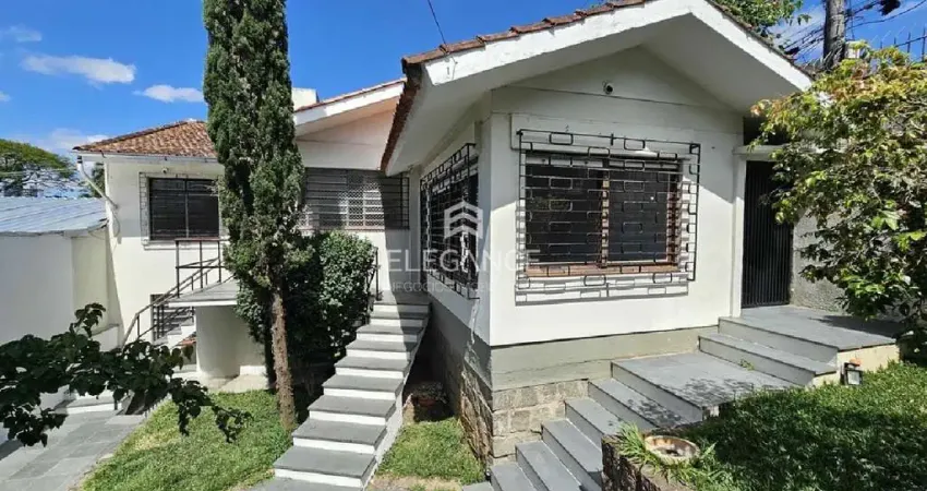 Imperdível: casa à venda em porto alegre-rs, três figueiras, 3 quartos, 1 suíte, 5 banheiros, 3 vagas de garagem, 250m².