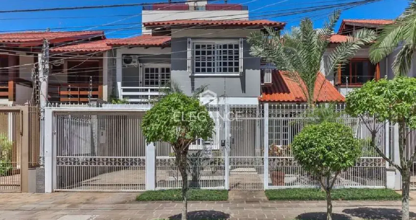 Casa à venda em porto alegre-rs, jardim lindóia: 5 quartos, 1 suíte, 3 banheiros, 5 vagas de garagem, 325m2.elegance imóveis.