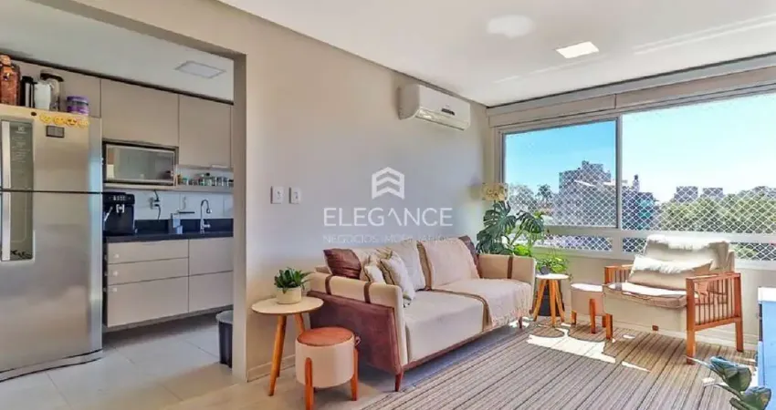 Apartamento à venda em Porto Alegre-RS, Vila Ipiranga: 2 quartos, 1 suíte, 2 banheiros, 2 vagas de garagem, 73,33m2 de área privativa. Elegance Imóvei