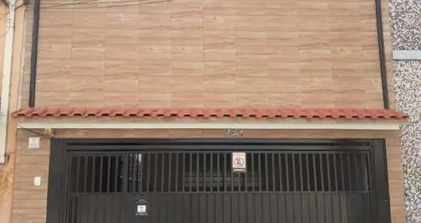 Imperdível! Casa à venda em Santana, São Paulo-SP: 5 quartos, 1 suíte, 6 banheiros, 2 vagas de garagem. Aproveite!