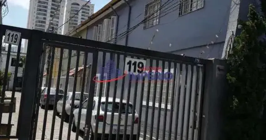 Casa à venda na Rua Diogo Farias, 06, Centro, Guarulhos
